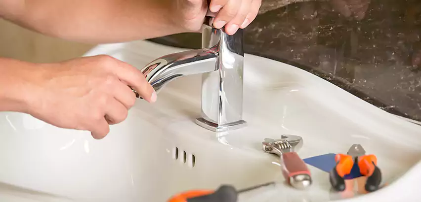 Bathtub Faucet Replacement in Anniston