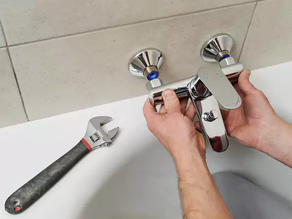Why Choose Anniston Plumbers for Bathtub Faucet Replacement in Anniston, AL?