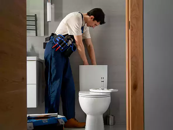 Why Choose Anniston Plumbers for Toilet Replacement in Anniston, AL?